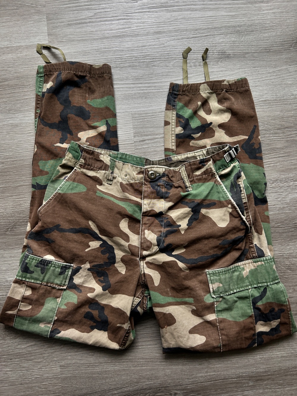 Vintage Army Camo Cargo pants fatigues- Green/Brown Camouflage - size S regular
